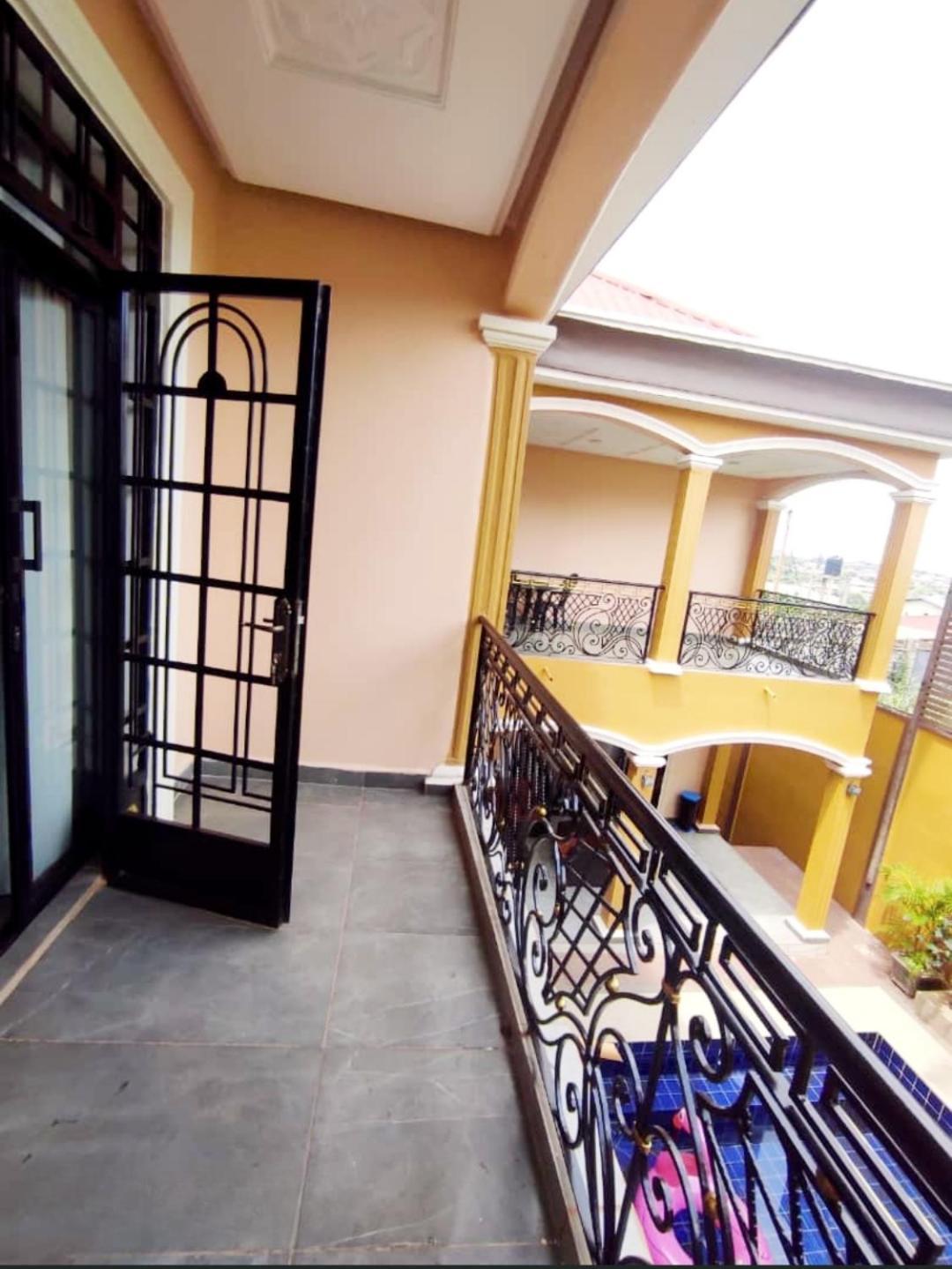 Résidence Chérel à Odza Minkan Yaoundé Exterior foto